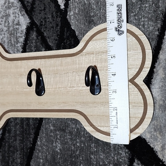 DOG BONE SHAPED WOOD WALL DECORATIVE DOG LEASH HOLDER - Picture 6 of 12